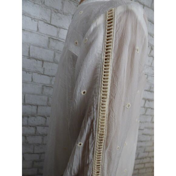 $295 Johnny Was Patchwork Sleeve Eyelet White Embroidered Tunic Small NEW - Picture 9 of 15